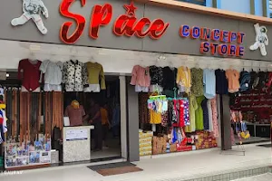 Space concept store image
