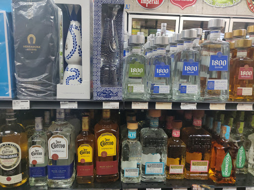 Liquor Store «Empire Liquor- Spirits, Craft Beers, Kegs, Cigars», reviews and photos, 901 W Spring Creek Pkwy #145, Plano, TX 75023, USA