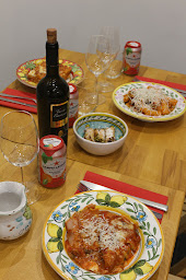 Photo n°57 de Di Tutto Un Pò à Le Pré-Saint-Gervais ()