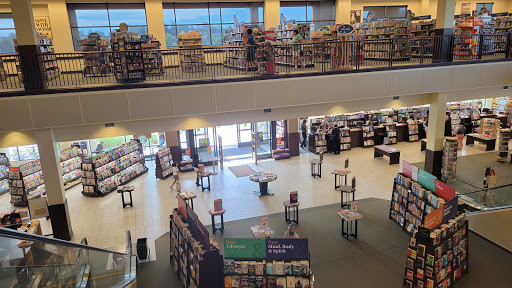 Book Store «Barnes & Noble», reviews and photos, 301 NE Northgate Way, Seattle, WA 98125, USA