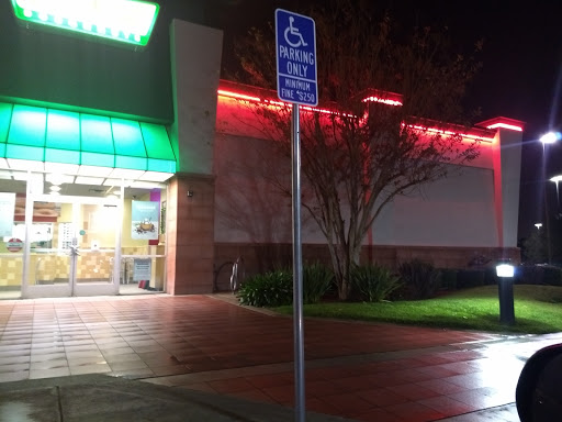 Bakery «Krispy Kreme Doughnuts», reviews and photos, 4485 Mills Cir, Ontario, CA 91764, USA