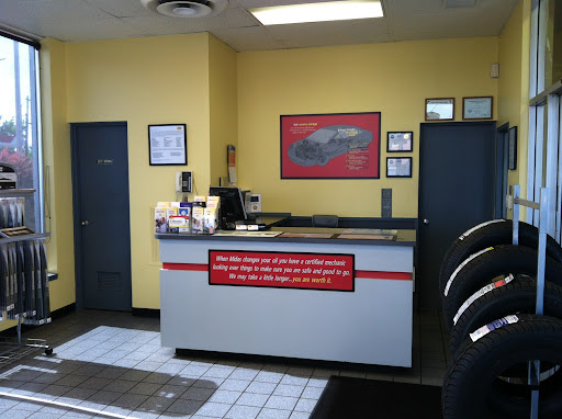 Car Repair and Maintenance «Midas», reviews and photos, 4325 SW Cedar Hills Blvd, Beaverton, OR 97005, USA