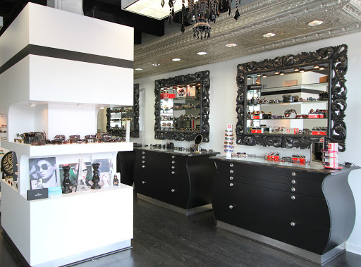 Optician «Milan Optique», reviews and photos, 608 W 48th St, Kansas City, MO 64112, USA