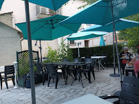 Atmosphère du Restaurant Le Petit Trôo du Cheval Blanc à Trôo - n°2