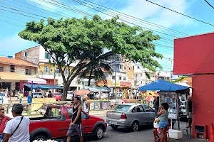 Praça Final de Linha da Boca do Rio image