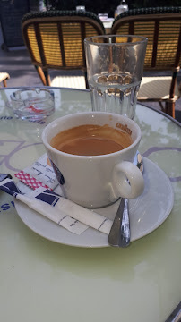 Cortado du Café Café des Phares à Paris - n°3