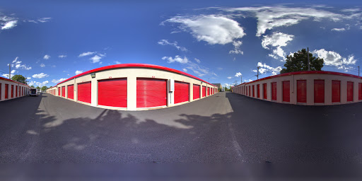 Self-Storage Facility «CubeSmart Self Storage», reviews and photos, 143 61st St, Westmont, IL 60559, USA