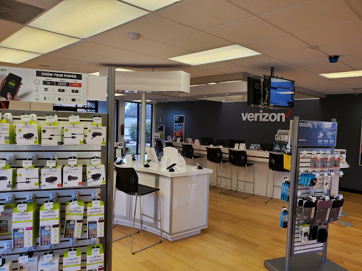 Cell Phone Store «Verizon Authorized Retailer, TCC», reviews and photos, 2190 Southport Rd #13, Spartanburg, SC 29302, USA
