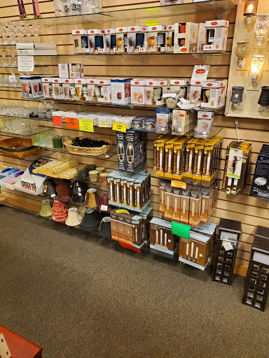 Gift Shop «Shady Maple Gift Shop», reviews and photos, 129 Toddy Dr, East Earl, PA 17519, USA