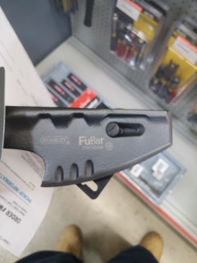 Industrial Equipment Supplier «Grainger Industrial Supply», reviews and photos, 101 International Dr, Dulles, VA 20166, USA