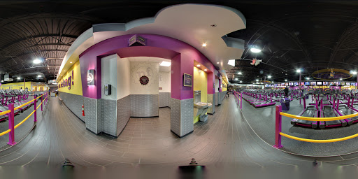 Gym «Planet Fitness», reviews and photos, 30008 Lakeshore Blvd #5, Willowick, OH 44095, USA