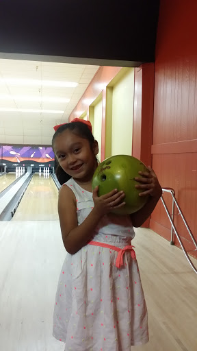 Bowling Alley «AMF Rodeo Lanes», reviews and photos, 140 Shaw Ave, Clovis, CA 93612, USA