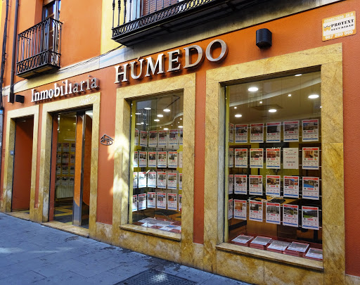 Inmobiliaria Humedo en León