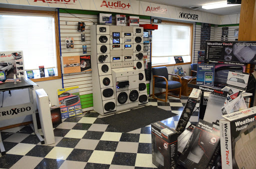 Truck Accessories Store «Auto Accessory & Install», reviews and photos, 198 Cedar Cross Rd, Dubuque, IA 52003, USA