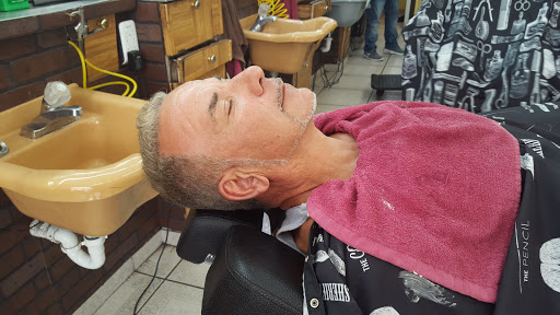 Barber Shop «Florida City Barber Shop», reviews and photos, 536 W Palm Dr, Florida City, FL 33034, USA