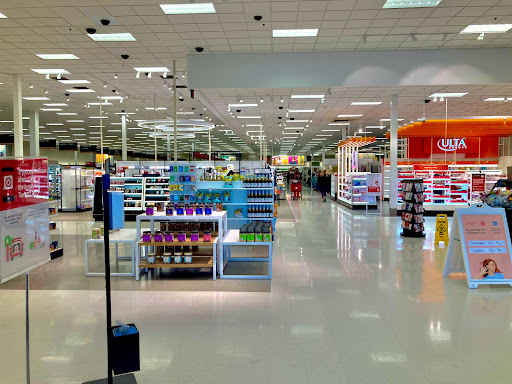 Department Store «Target», reviews and photos, 6100 Broadmoor St, Mission, KS 66202, USA