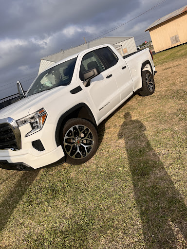 Used Car Dealer «Uptown Imports», reviews and photos, 1208 Spring Cypress Rd, Spring, TX 77373, USA