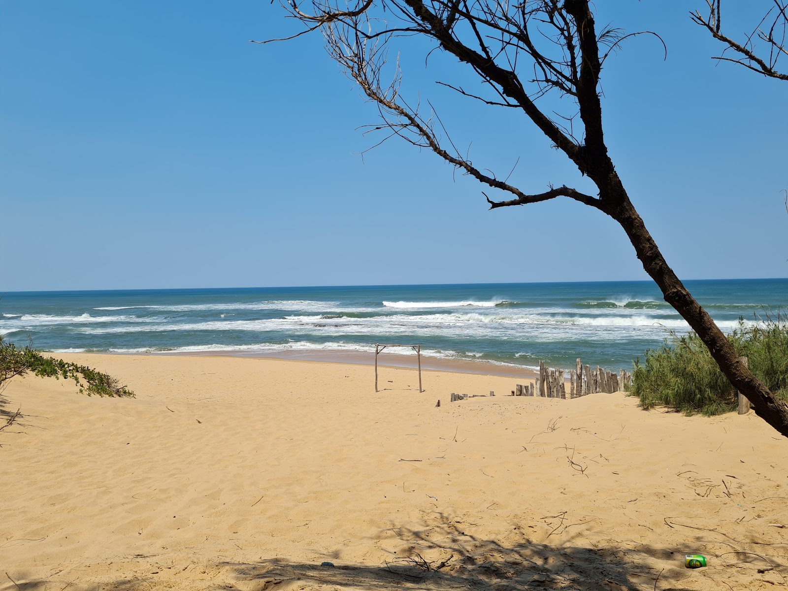 Fotografija Praia Massano z svetel pesek površino