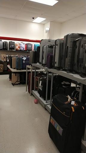 Department Store «T.J. Maxx», reviews and photos, 120 S Courtenay Pkwy, Merritt Island, FL 32952, USA