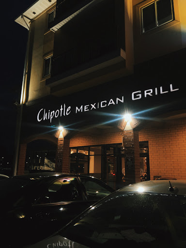 Mexican Restaurant «Chipotle Mexican Grill», reviews and photos, 1600 Warren St, Mankato, MN 56001, USA