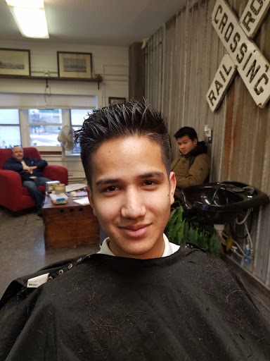 Barber Shop «Essex Barber Shop», reviews and photos, 38c Park St, Essex Junction, VT 05452, USA