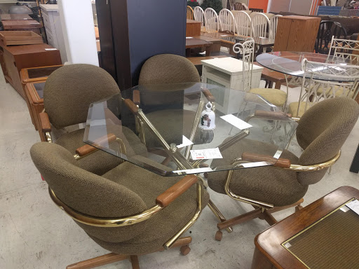 Thrift Store «Goodwill of North Georgia: Kennesaw Store and Donation Center», reviews and photos, 2500 Cobb Pkwy N, Kennesaw, GA 30152, USA