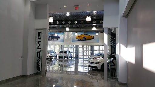 Mercedes Benz Dealer «Mercedes-Benz of Pembroke Pines», reviews and photos, 14199 Pines Blvd, Pembroke Pines, FL 33027, USA