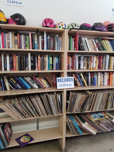 Thrift Store «Council Thrift Shops», reviews and photos, 21716 Sherman Way, Canoga Park, CA 91303, USA