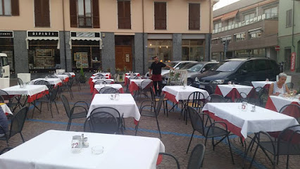 La Duchessa Pizzeria Ristorante - Via Ospedale, 5, 12051 Alba CN, Italy