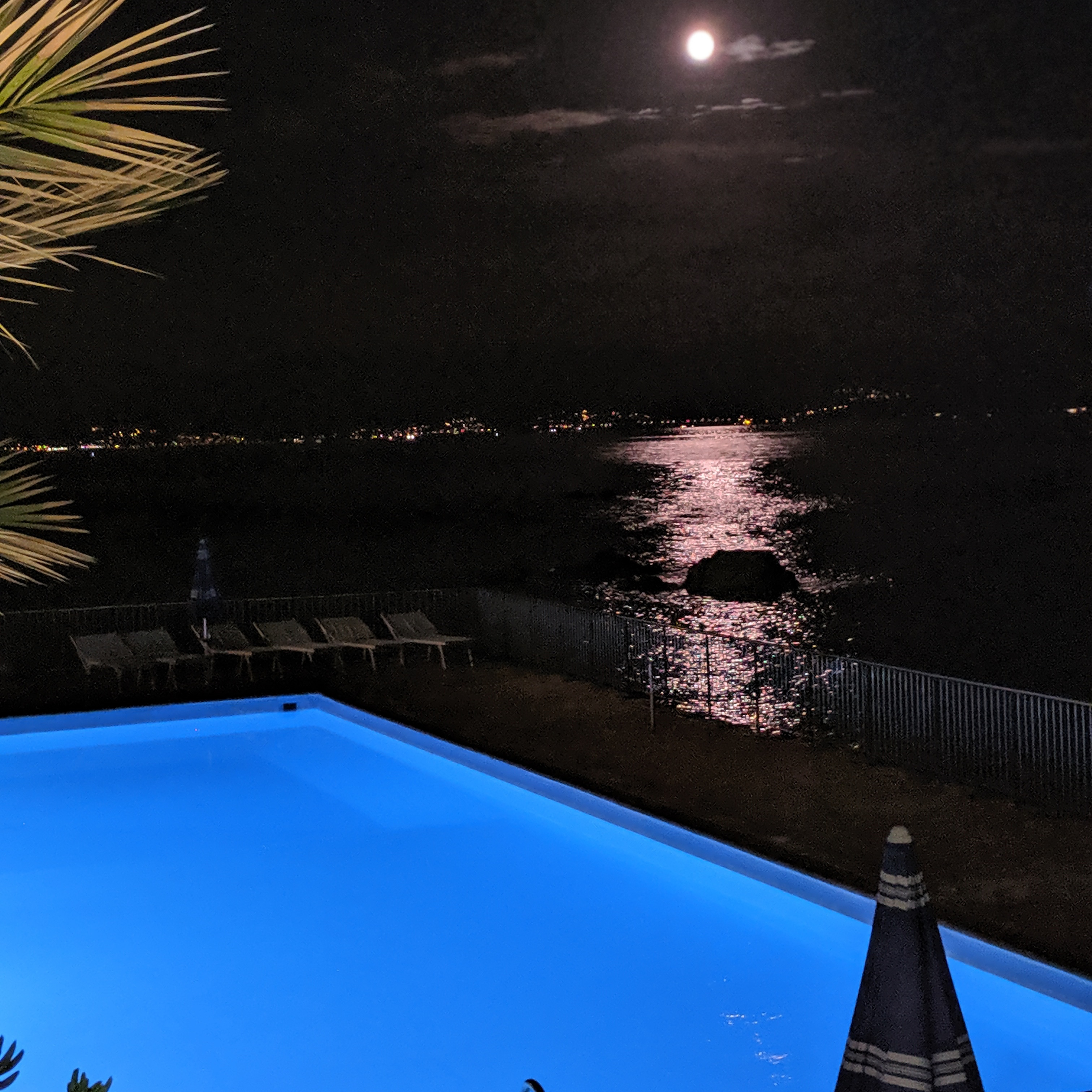 Photo n° 3 de l'avis de Avia.h fait le 22/07/2019 à 17:43