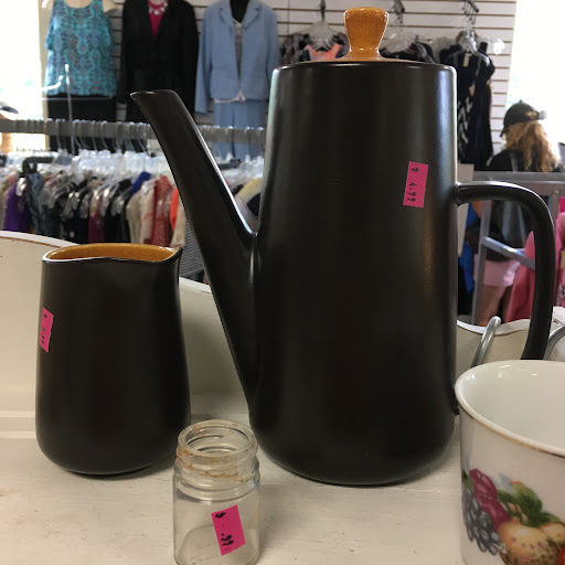 Thrift Store «The Salvation Army Family Store & Donation Center», reviews and photos