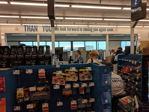 Grocery Store «Food Lion», reviews and photos, 2292 York Crossing Dr, Hayes, VA 23072, USA