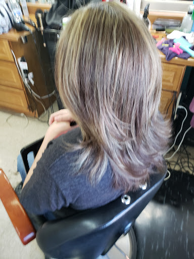 Hair Salon «Nuevo Look Beauty Salon», reviews and photos, 228 Martha St, Euless, TX 76040, USA