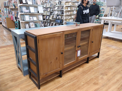 Department Store «HomeGoods», reviews and photos, 12351 Limonite Ave, Eastvale, CA 91752, USA