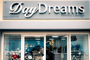 DayDreams Nails and Beauty