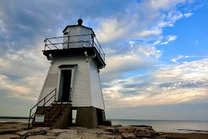 Port Clinton Lighthouse image