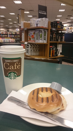 Book Store «Barnes & Noble», reviews and photos, 4300 N Fwy Rd, Pueblo, CO 81008, USA