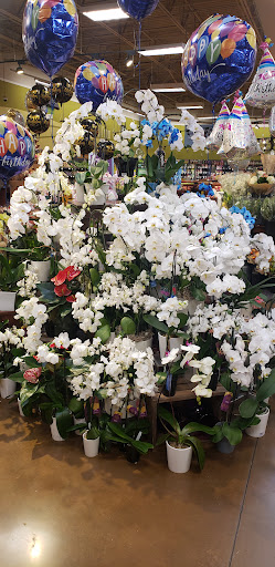 Grocery Store «Ralphs», reviews and photos, 16225 Sierra Lakes Pkwy, Fontana, CA 92336, USA