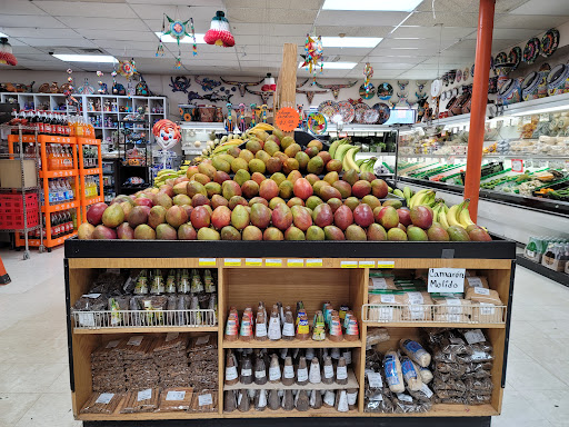 Mexican Grocery Store «La Mexicana», reviews and photos, 1522 E Lake St, Minneapolis, MN 55407, USA