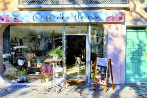 Café des fleurs image