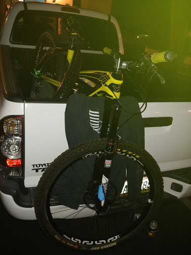 Bicycle Store «Competitive Edge Cyclery», reviews and photos, 9889 E Foothill Blvd, Rancho Cucamonga, CA 91730, USA