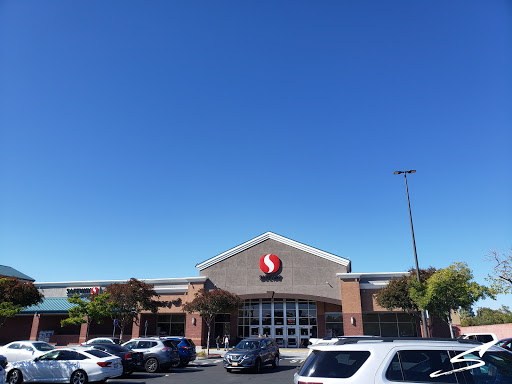Grocery Store «Safeway», reviews and photos, 10635 Folsom Blvd, Rancho Cordova, CA 95670, USA