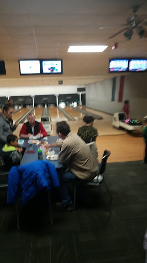 Bowling Alley «Abbott Bowling Center», reviews and photos, 1840 Abbott Rd, Lackawanna, NY 14218, USA