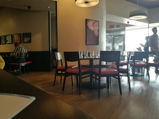 Shopping Mall «Scottsdale Promenade», reviews and photos, 16427 N Scottsdale Rd, Scottsdale, AZ 85254, USA