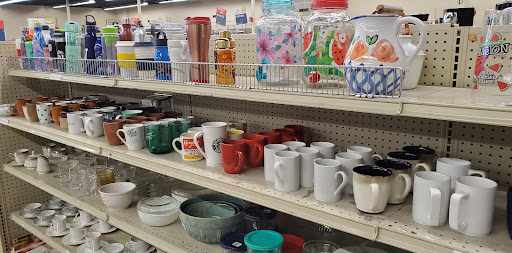 Thrift Store «Lakewood Goodwill», reviews and photos, 6002 Mt Tacoma Dr SW, Tacoma, WA 98499, USA