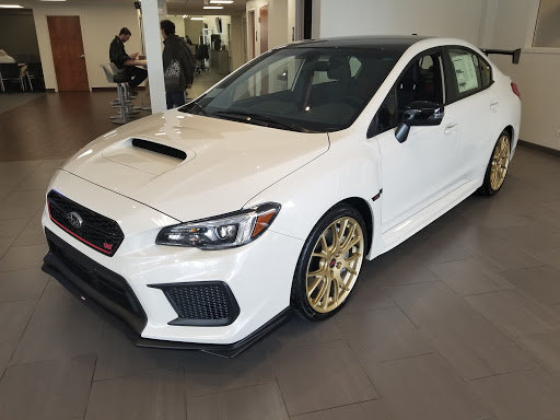 Subaru Dealer «Mid City Subaru Chicago», reviews and photos, 4330 W Irving Park Rd, Chicago, IL 60641, USA