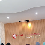 Review SMP Muslim Cendekia