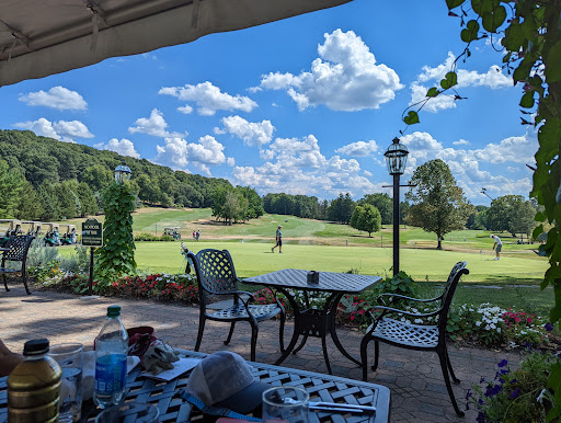 Country Club «Silver Creek Country Club», reviews and photos, 700 Linden Ave, Hellertown, PA 18055, USA