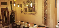 Atmosphère du Restaurant éthiopien Restaurant Godjo à Paris - n°1