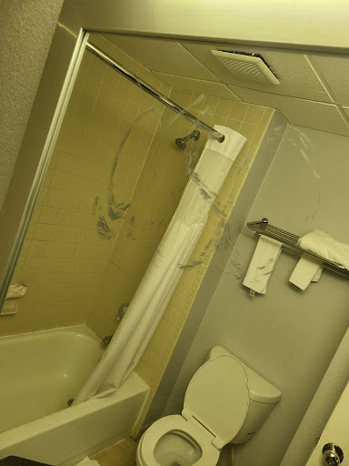 Hotel «Quality Inn & Suites Tampa - Brandon near Casino», reviews and photos, 10007 Princess Palm Ave, Tampa, FL 33619, USA